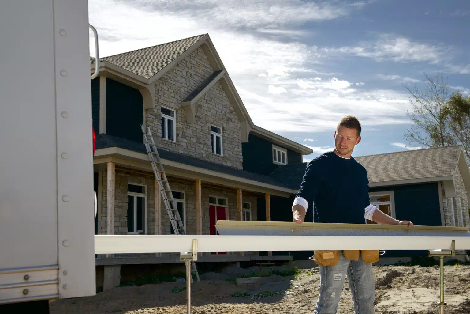 Eavestrough installation